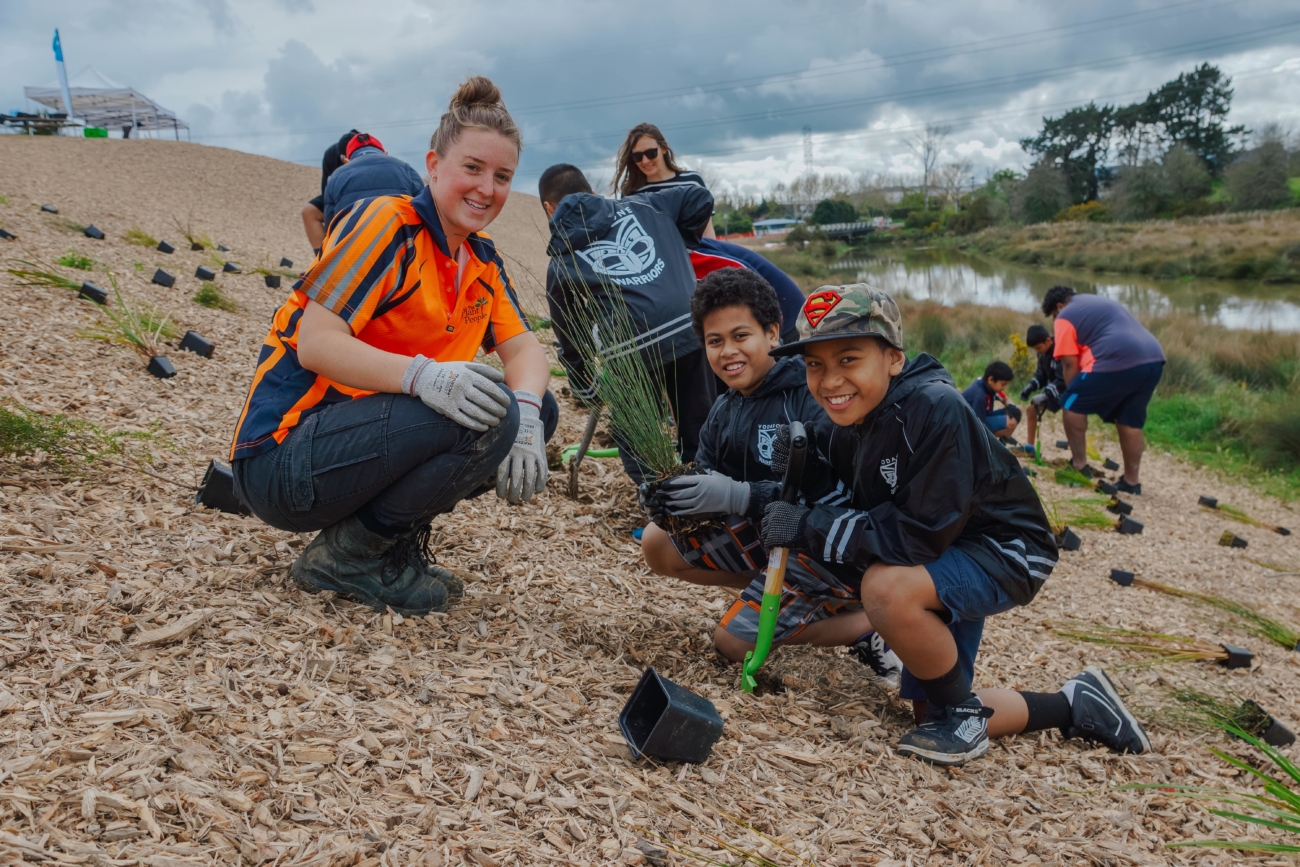 Lyc Auranga Drury School Tree Planting High Res16 Min