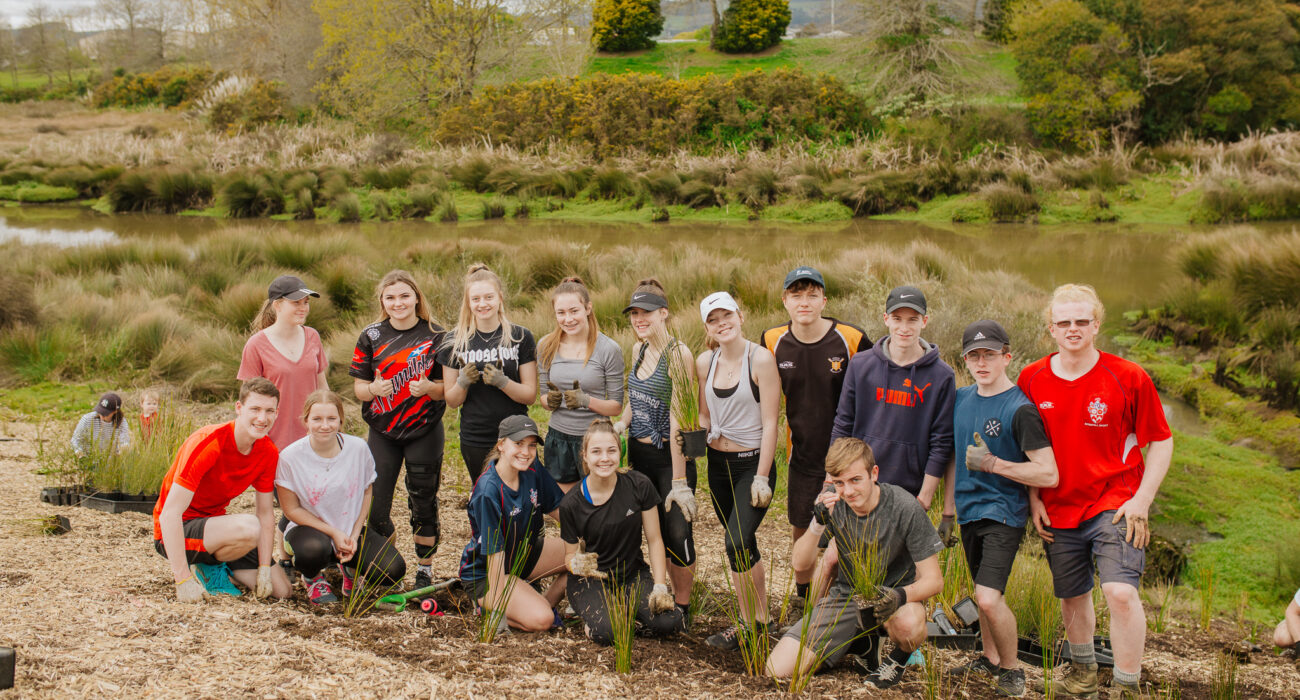 Lyc Auranga Drury Tree Planting 24 9 17 Web Res102